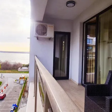 Dor De Mare - Lotus Apartments - Mamaia - Lake&Sea View 아파트